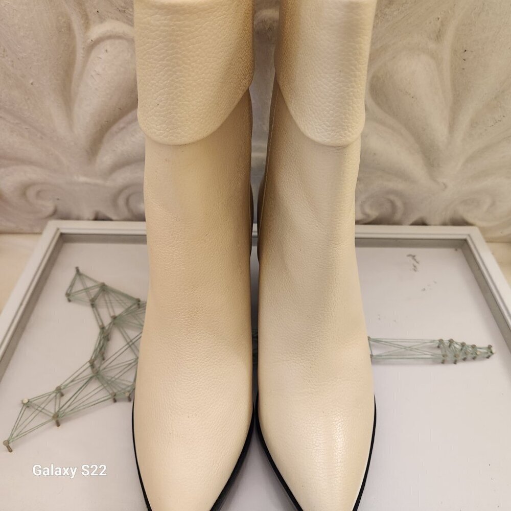 Lisa Vicky Cream "Mae-V" Soft Tumble Leather Boots. NIB. Size 9 - Picture 4 of 10